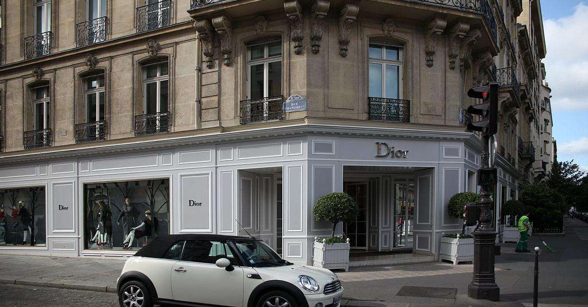 The heart of Parisian luxury shopping on the Avenue Montaigne