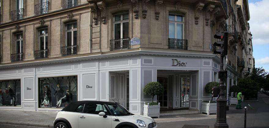 The heart of Parisian luxury shopping on the Avenue Montaigne