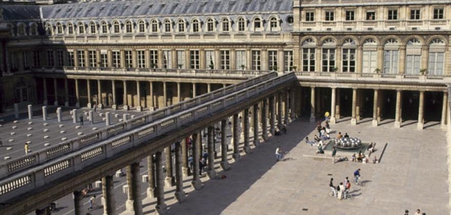 Les activités autour de l’hôtel : Les spectacles à découvrir au théâtre du Palais-Royal et de la Comédie-Française en décembre